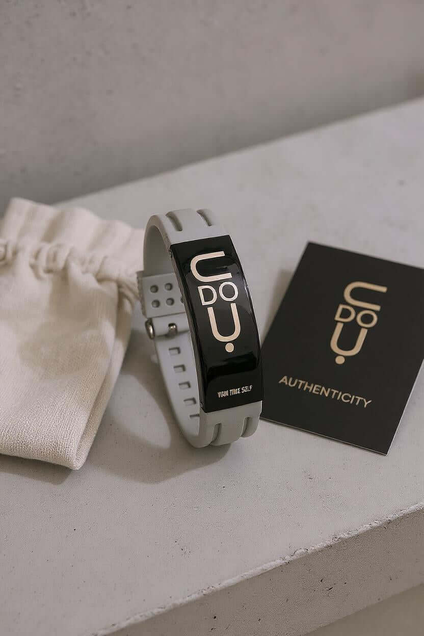 The Signature Band Black Edition